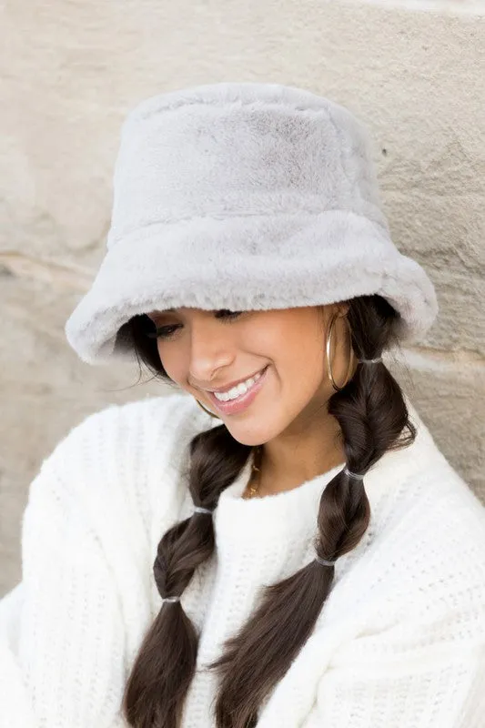 Cozy Ultra-Soft Plush Bucket Hat