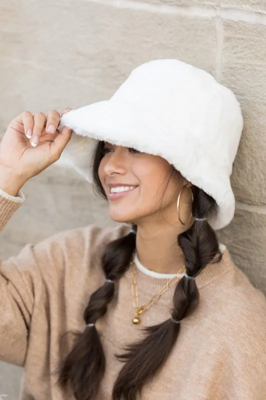 Cozy Ultra-Soft Plush Bucket Hat