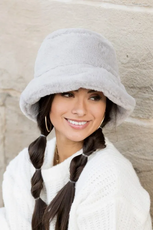 Cozy Ultra-Soft Plush Bucket Hat