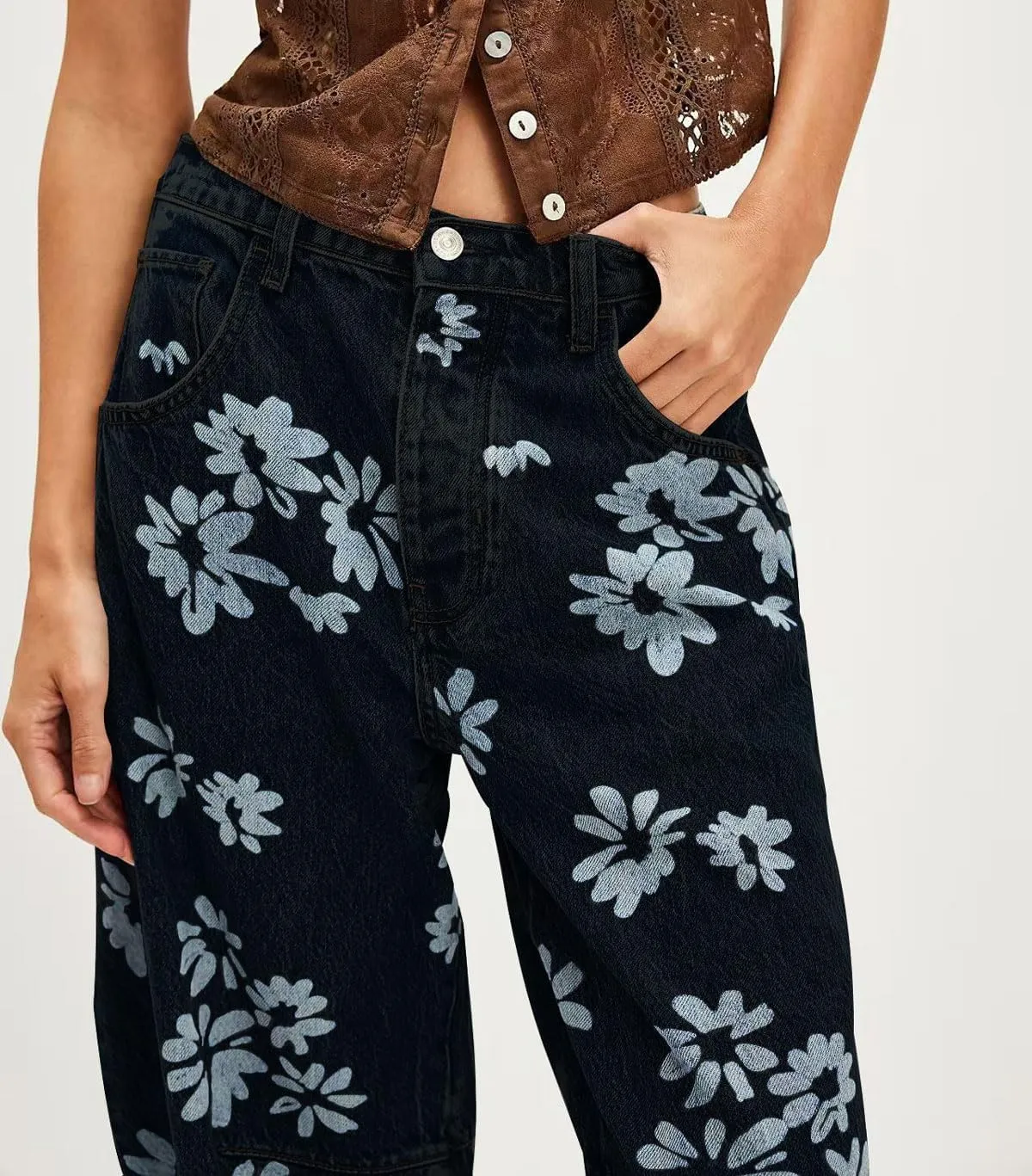 GGUHHU Distressed Barrel Jeans for Women Y2K Wide Leg Baggy Denim Pants Boyfriend Floral Trousers