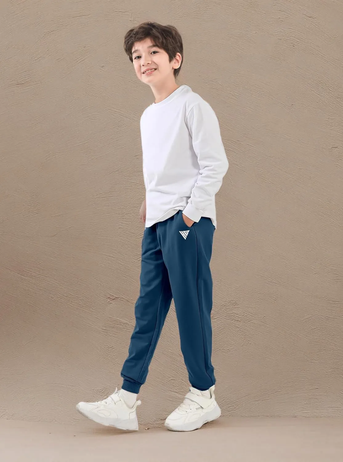 HIBETY Boys Athletic Pants, Moisture-Wicking Breathable Cotton Sweatpants with Elastic Drawstring