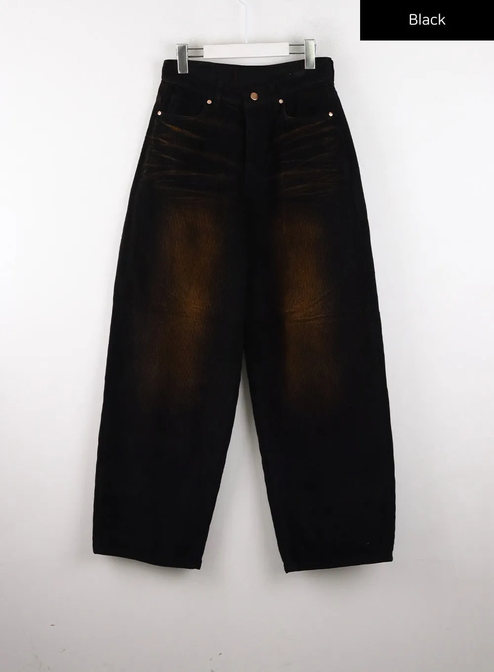 Mid-Rise Barrel Leg Jeans CD304