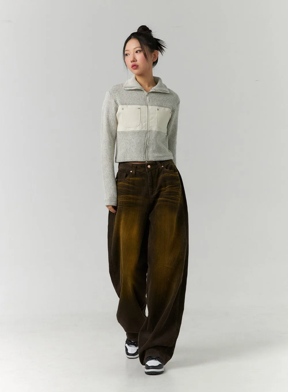 Mid-Rise Barrel Leg Jeans CD304