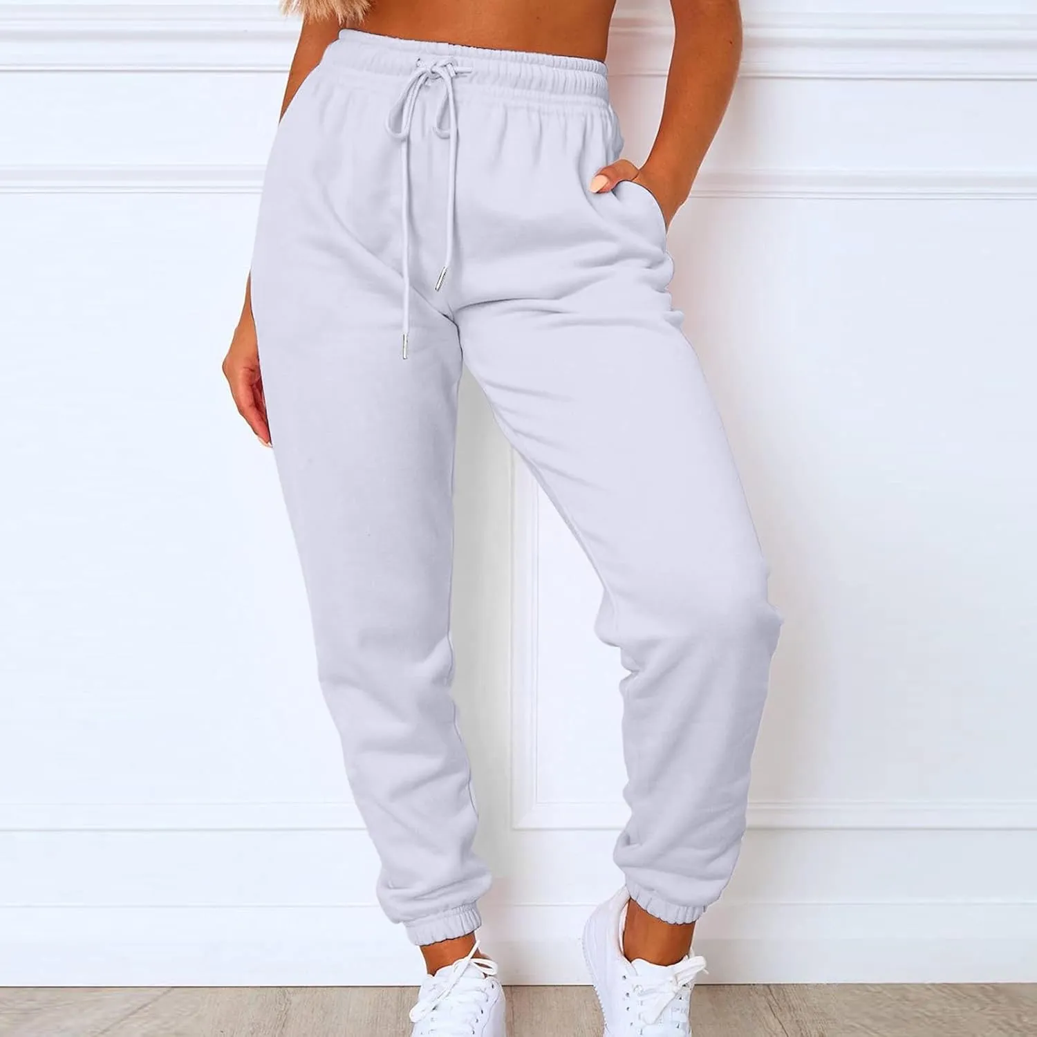 Sweats for Women High Waisted Fleece Lined Sweatpants Joggers with Pockets Trendy Casual Comfy Jogging Pants